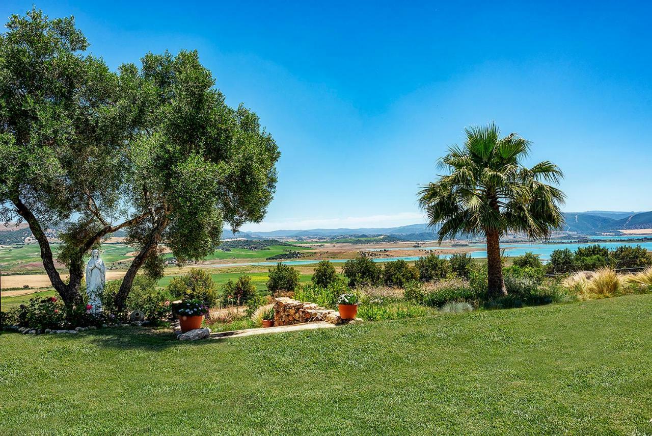 Alterhome Private Villa Cortijo Sierra Y Lago Arcos de la Frontera Luaran gambar